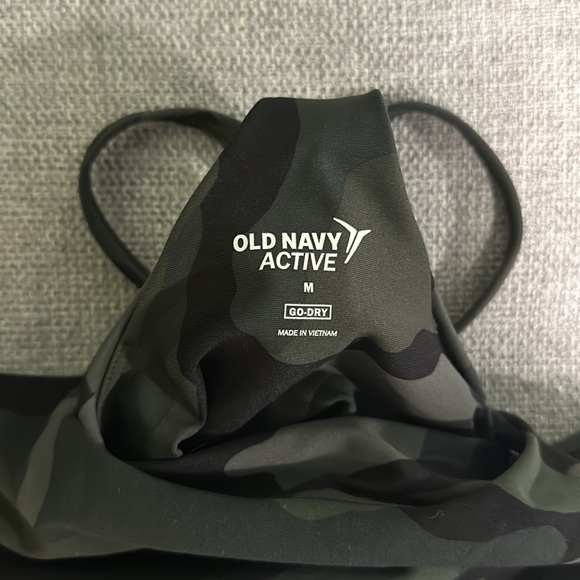 Camo Workout Tank - Picture 3 of 3